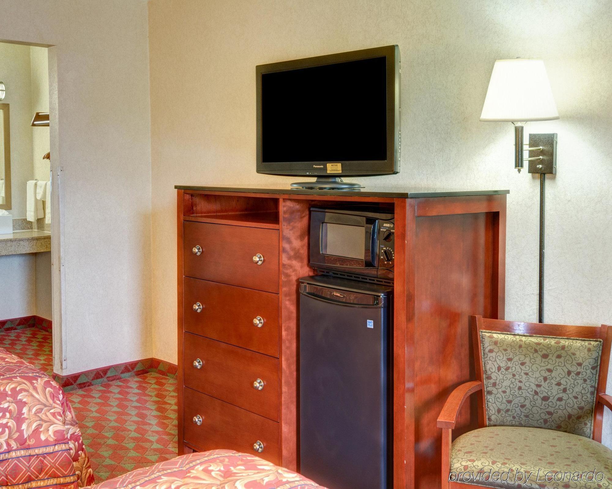 Red Carpet Inn By University Of Maryland College Park Bagian luar foto